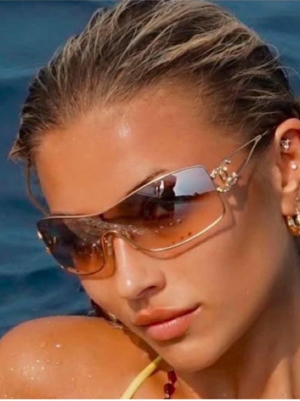 CHANEL GOLD Gradient Shield Sunglasses - Women